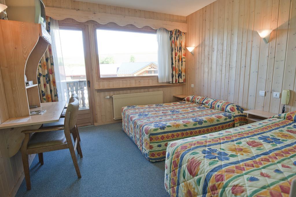 Etoile Des Neiges Piscine Spa Sauna Métabief Oda fotoğraf
